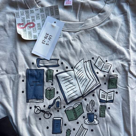 NWT Lularoe Liv shirt size S and solid black OS leggings - Picture 3 of 5